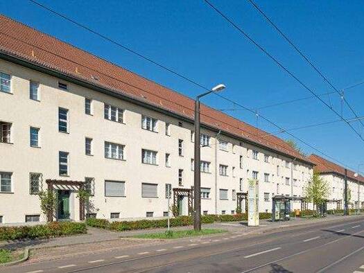 Wohnung zur Miete 697 € 2 Zimmer 60,4 m² 1. Geschoss frei ab 11.03.2026 Friedrich-Engels-Str. 57 Niederschönhausen Berlin 13156