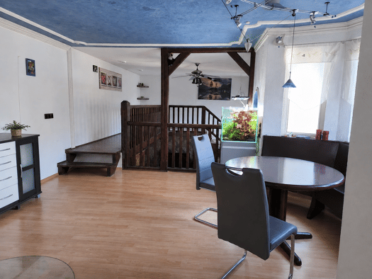 Maisonette zur Miete 900 € 5 Zimmer 105 m² Geschoss 1/2 frei ab 01.09.2026 Helmstadt Helmstadt 97264
