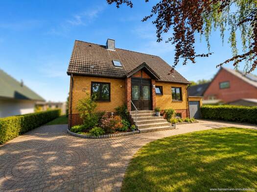 Haus zum Kauf 545.000 € 7,5 Zimmer 148,1 m² 1.000 m² Grundstück Halstenbek 25469