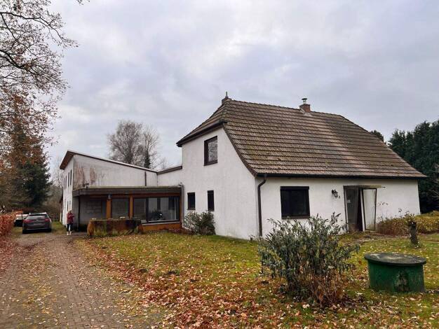 Mehrfamilienhaus zum Kauf 250.000 € 9 Zimmer 260 m² 1.600 m² Grundstück frei ab sofort Harrendorf Hagen im Bremischen 27628