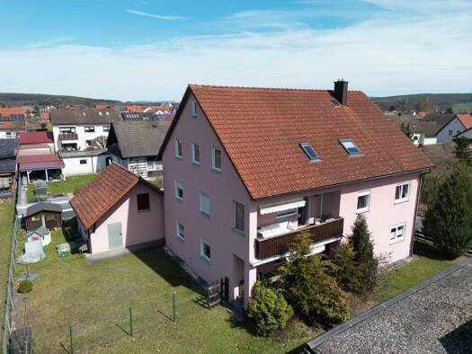 Wohnung zum Kauf 255.000 € 5 Zimmer 114 m² 1. Geschoss frei ab 01.08.2026 Oberwildenau Luhe-Wildenau / Oberwildenau 92706