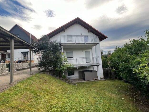 Einfamilienhaus zur Miete 2.100 € 10 Zimmer 255 m² 300 m² Grundstück Kirchstr. 16b Reichenbach Reichenbach-Steegen 66879