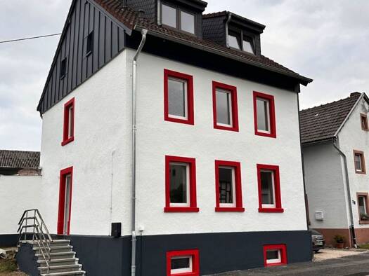 Einfamilienhaus zur Miete 1.000 € 5 Zimmer 143 m² 159 m² Grundstück frei ab sofort Hauptstraße 30 Nohn 54578