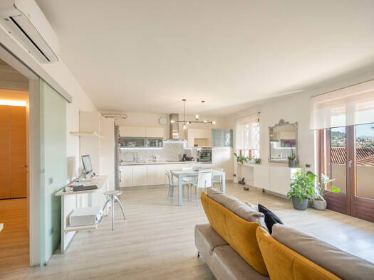 Terrassenwohnung zum Kauf 348.000 € 3 Zimmer 105 m² 1. Geschoss Via Salberecchi Calmasino 37011