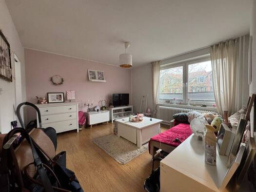 Wohnung zur Miete 599 € 1,5 Zimmer 32 m² 2. Geschoss frei ab 01.04.2026 Bahnhofstraße 8 Bargteheide 22941