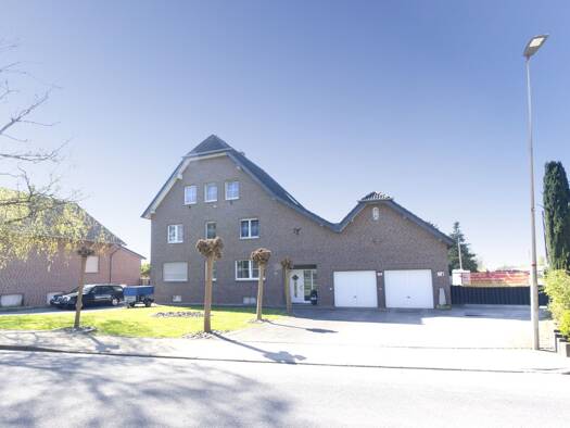 Haus zum Kauf 829.000 € 13 Zimmer 400 m² 5.383 m² Grundstück Buscherheide Gangelt / Buscherheide 52538