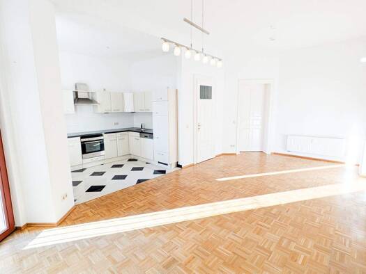 Wohnung zum Kauf 265.000 € 5 Zimmer 146 m² EG frei ab sofort Südstadt Görlitz 02826