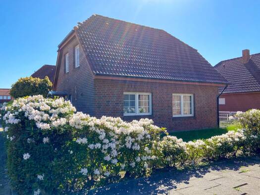 Einfamilienhaus zum Kauf 289.000 € 4 Zimmer 82,8 m² 247 m² Grundstück frei ab sofort Lange Drift 23 Hooksiel Wangerland 26434