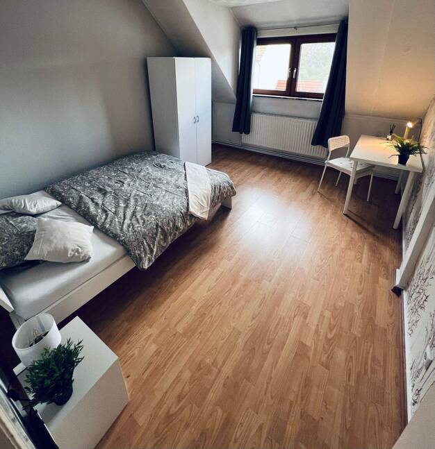 WG-Zimmer zur Miete 550 € Dachgeschoss, 1. Geschoss Buntentorsteinweg Huckelriede Bremen 28201