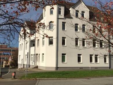 Wohnung zur Miete 670 € 2 Zimmer 66,5 m² 2. Geschoss frei ab sofort Kiel 24149