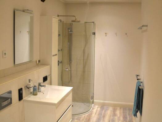 Wohnung zur Miete 1.100 € 3 Zimmer 100 m² frei ab 01.02.2026 Bardowicker Straße 2 Vögelsen 21360