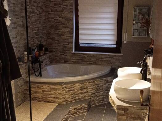 WG-Zimmer zur Miete 850 € 1 Zimmer 100 m² Geschoss EG/3 frei ab 01.05.2026 Ottenhausen Steinheim 32839