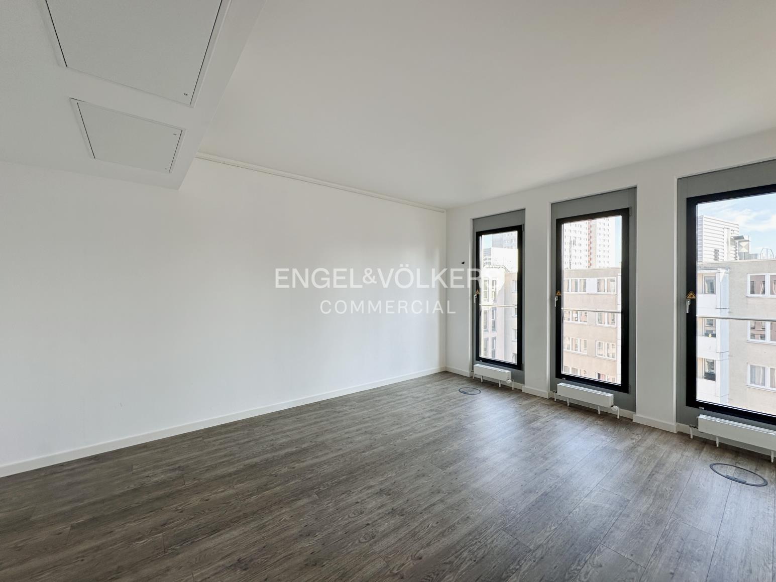 Büro-/Praxisfläche zur Miete 22,50 € 192 m²<br/>Bürofläche ab 192 m²<br/>Teilbarkeit Mitte Berlin 10178