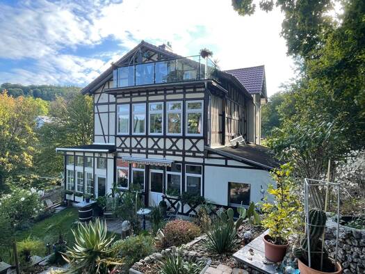 Villa zum Kauf 649.000 € 1 Zimmer 376 m² 2.364 m² Grundstück frei ab sofort Eisenach Eisenach 99817