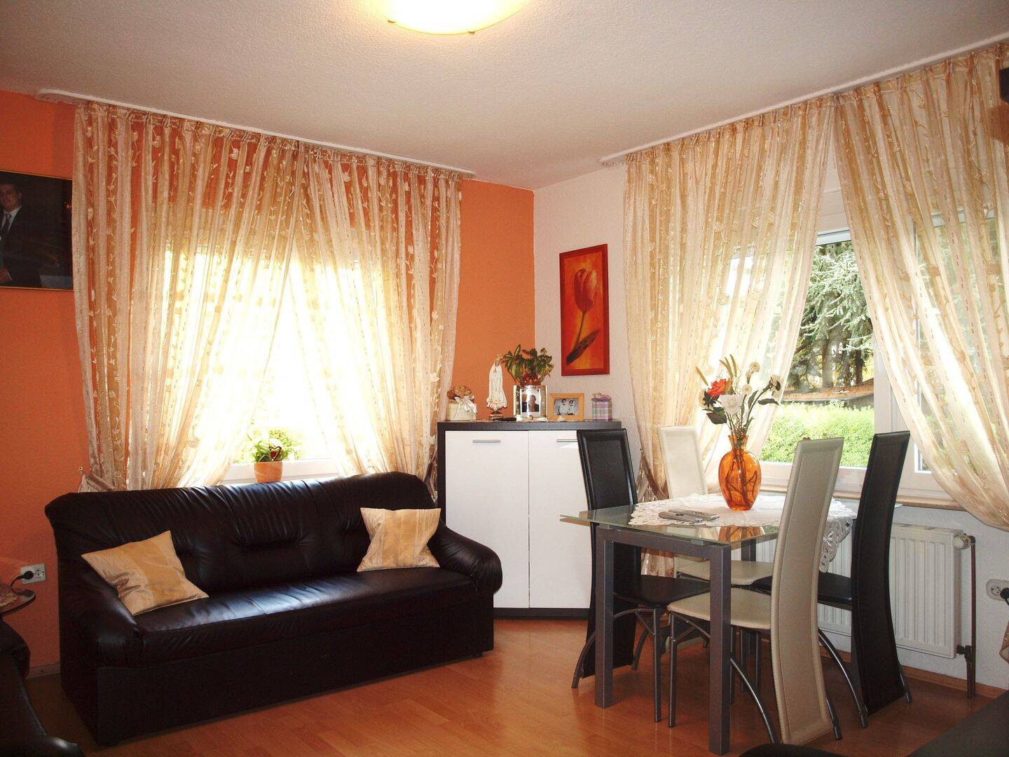 Property thumbnail 2