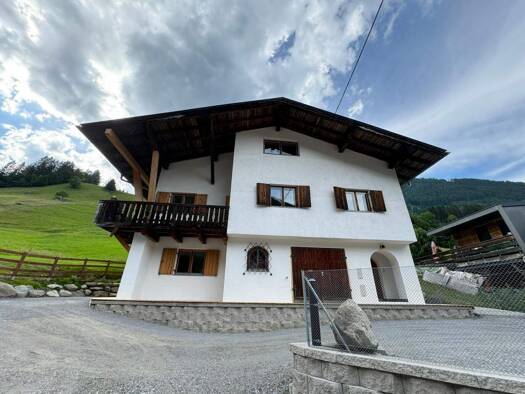 Bauernhaus zur Miete 4.880 € 6 Zimmer 150 m² 700 m² Grundstück frei ab 01.07.2026 Sellrain 6181