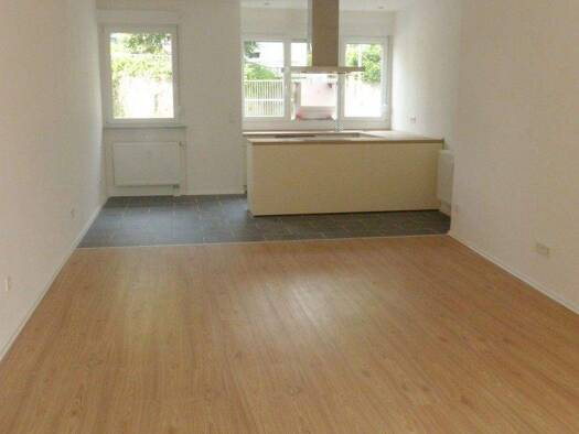 Studio zur Miete 440 € 1 Zimmer 50,5 m² frei ab 01.05.2026 Nordstr. 114 EG links Innen Remscheid 42853