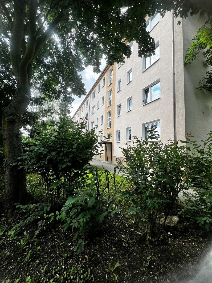 Wohnung zum Kauf 109.900 € 4 Zimmer 86 m²<br/>Wohnfläche 1.<br/>Geschoss Bad Dürrenberg Bad Dürrenberg 06231