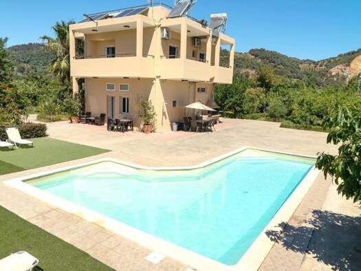 Haus zum Kauf 530.000 € 6 Zimmer 125 m² 4.345 m² Grundstück Kreta Municipality of Chania 730 05