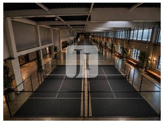 Lagerhalle zur Miete 16.862 m² Lagerfläche teilbar ab 100 m² Schlutup Schlutup 23568
