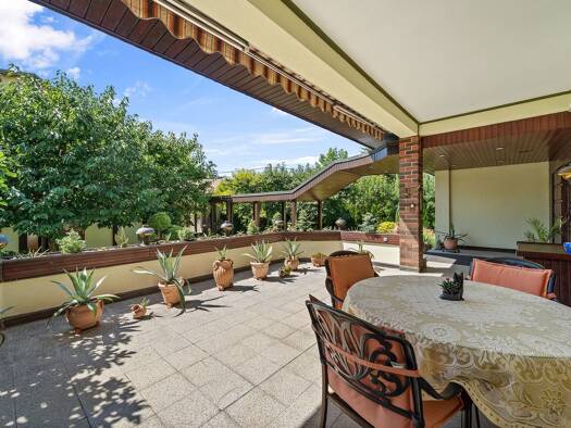 Einfamilienhaus zum Kauf 1.199.000 € 8 Zimmer 954 m² Grundstück Baden 2500