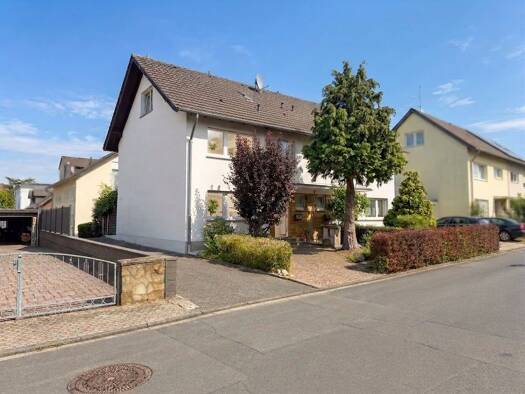 Doppelhaushälfte zum Kauf 419.000 € 5 Zimmer 129 m² 235 m² Grundstück Rheidt Niederkassel 53859