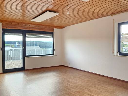 Wohnung zur Miete 720 € 3 Zimmer 85 m² 2. Geschoss Unterkirnach 78089
