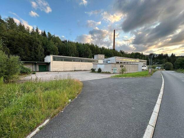 Lagerhalle zum Kauf provisionsfrei 295.000 € 6.403 m² Lagerfläche Klingenthaler Hauptstraße 23e Jägersgrün Muldenhammer 08262