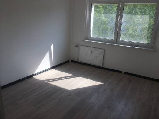Wohnung zur Miete 860 € 6 Zimmer 123,7 m² 3. Geschoss frei ab 30.04.2026 Max-Herm-Straße 7 Hohenstücken Brandenburg an der Havel 14772