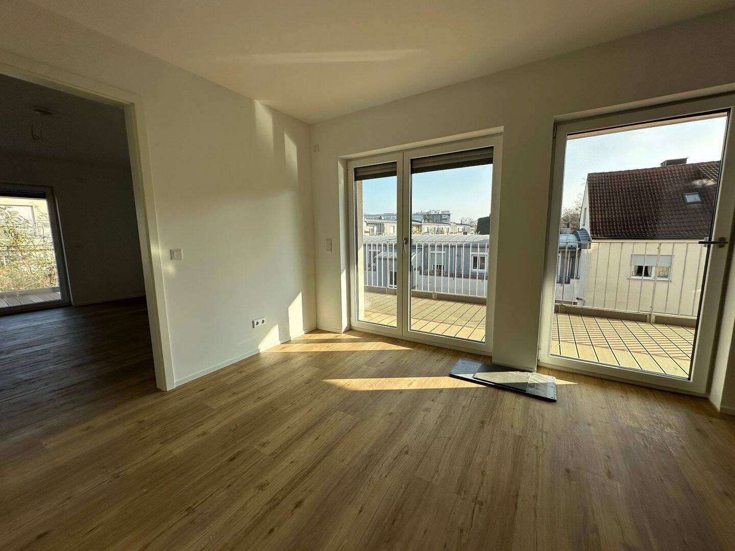 Property thumbnail 6