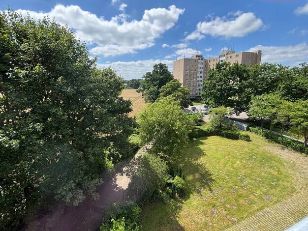 Wohnung zum Kauf provisionsfrei 300.000 € 4 Zimmer 93,6 m² 4. Geschoss Glashütte Norderstedt 22851