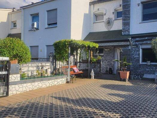 Reihenmittelhaus zum Kauf provisionsfrei 295.000 € 5 Zimmer 108 m² 307 m² Grundstück Geseke Geseke 59590