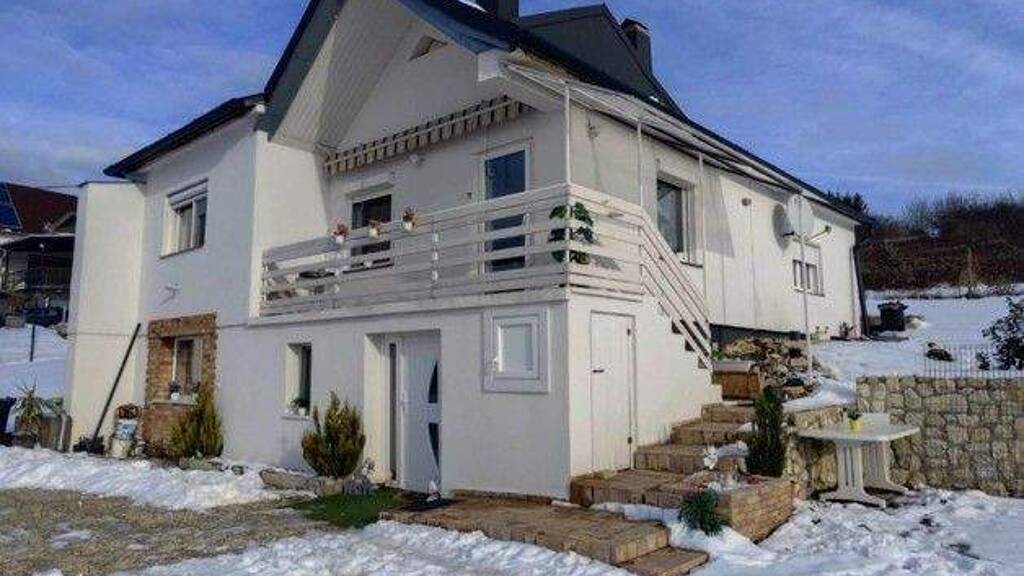 Einfamilienhaus zum Kauf 225.000 € 3 Zimmer 135 m² 2.414 m² Grundstück Cserszegtomaj 8372