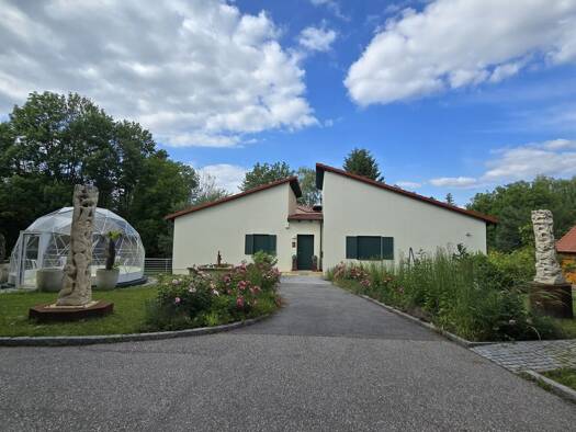 Haus zum Kauf 980.000 € 9 Zimmer 3.574 m² Grundstück Gnadendorf 2152