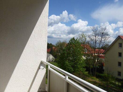 Wohnung zur Miete 379 € 3 Zimmer 58,2 m² 2. Geschoss frei ab 16.03.2026 Hallesche Str. 32 Bad Lauchstädt 06246