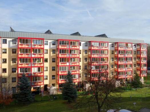 Wohnung zur Miete 243 € 1 Zimmer 35,2 m² Straße des 3. Oktober 3 Pößneck,Stadt Pößneck 07381