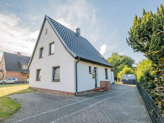 Doppelhaushälfte zum Kauf 320.000 € 200 m² 1.051 m² Grundstück Himmelpforten 21709