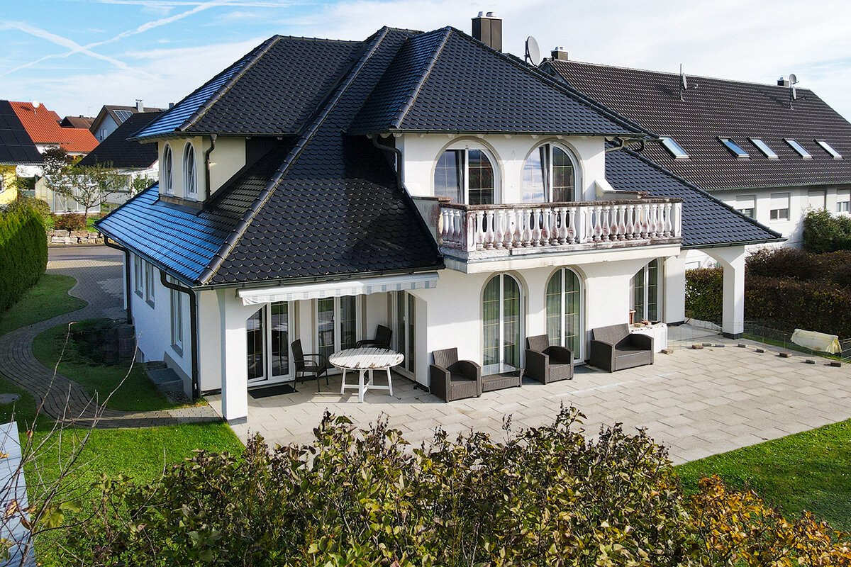 Villa zum Kauf 622.000 € 5,5 Zimmer 202,7 m²<br/>Wohnfläche 769 m²<br/>Grundstück Harthausen Winterlingen 72474