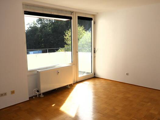 Wohnung zur Miete 690 € 3 Zimmer 83 m² Geschoss 3/11 frei ab sofort Heimatring 38 Coburg Coburg 96450