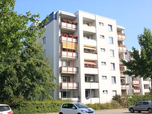 Wohnung zur Miete 470 € 2 Zimmer 62 m² Schmellwitz Cottbus 03044