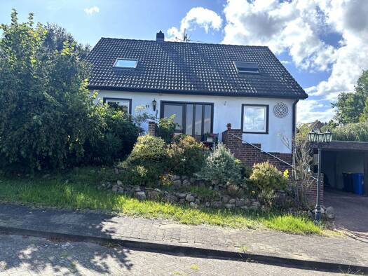 Einfamilienhaus zum Kauf 175.000 € 5 Zimmer 150 m² 1.192 m² Grundstück Bergen 29468