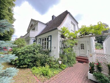 Doppelhaushälfte zum Kauf 367.000 € 4 Zimmer 105 m² 743 m² Grundstück frei ab sofort Wahlbezirk 6 Bad Schwartau 23611