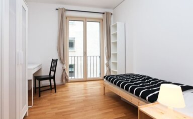 Wohnung zur Miete Wohnen auf Zeit 680 € 5 Zimmer 10 m² frei ab 04.06.2025 Weisbachstraße 7 Ostend Frankfurt am Main 60314