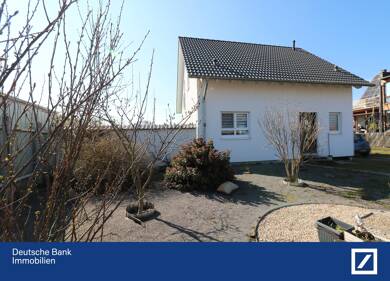 Einfamilienhaus zum Kauf 4 Zimmer 100 m² 1.111 m² Grundstück frei ab sofort Altranstädt Markranstädt 04420