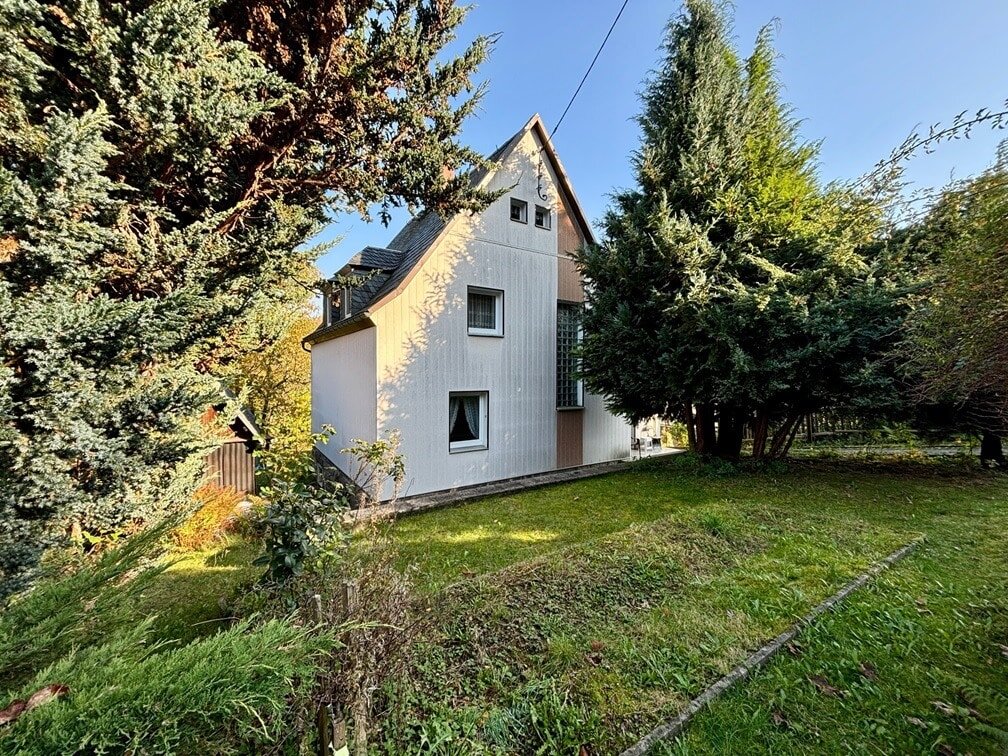 Einfamilienhaus zum Kauf 95.000 € 5 Zimmer 106 m²<br/>Wohnfläche 1.020 m²<br/>Grundstück ab sofort<br/>Verfügbarkeit Schneeberg Schneeberg 08289