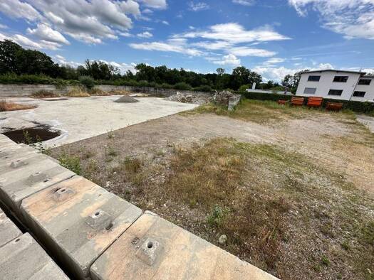 Gewerbegrundstück zur Miete 3.615 € 2.410 m² Grundstück Friedrichshafen 88048