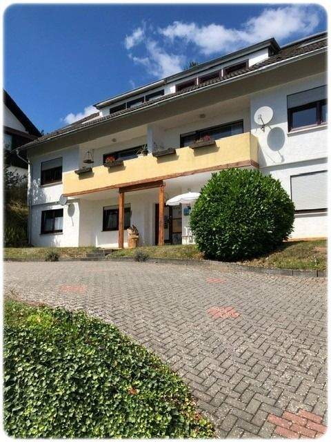 Immobilie in Hallenberg - Neuer Preis - Mehrfamilienhaus mit WEG-Teilung - attraktive Möglichkeit für Eigennutzer und Kapitalanleger! - Bild 0