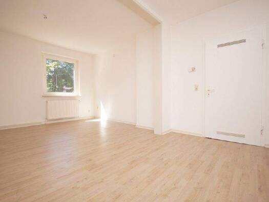 Wohnung zur Miete 950 € 2 Zimmer 56,7 m² frei ab sofort Kösliner Str. 8 Innenstadt Minden 32427