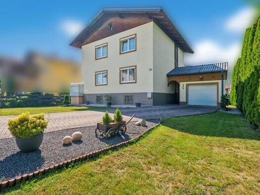 Mehrfamilienhaus zum Kauf 449.950 € 6 Zimmer 139,7 m² 630 m² Grundstück Bürmoos 5111