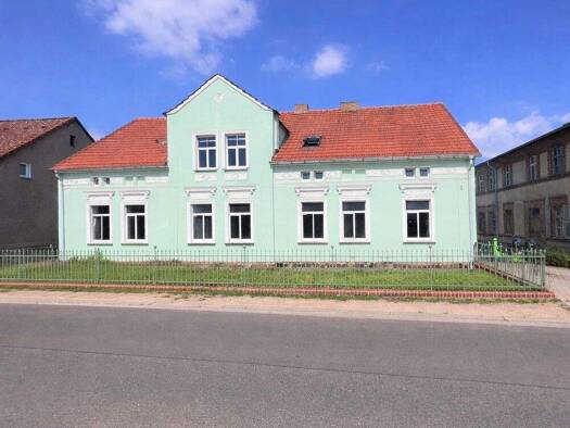 Mehrfamilienhaus zum Kauf 124.000 € 8 Zimmer 245 m² 1.700 m² Grundstück Bralitz Bad Freienwalde (Oder) / Bralitz 16259